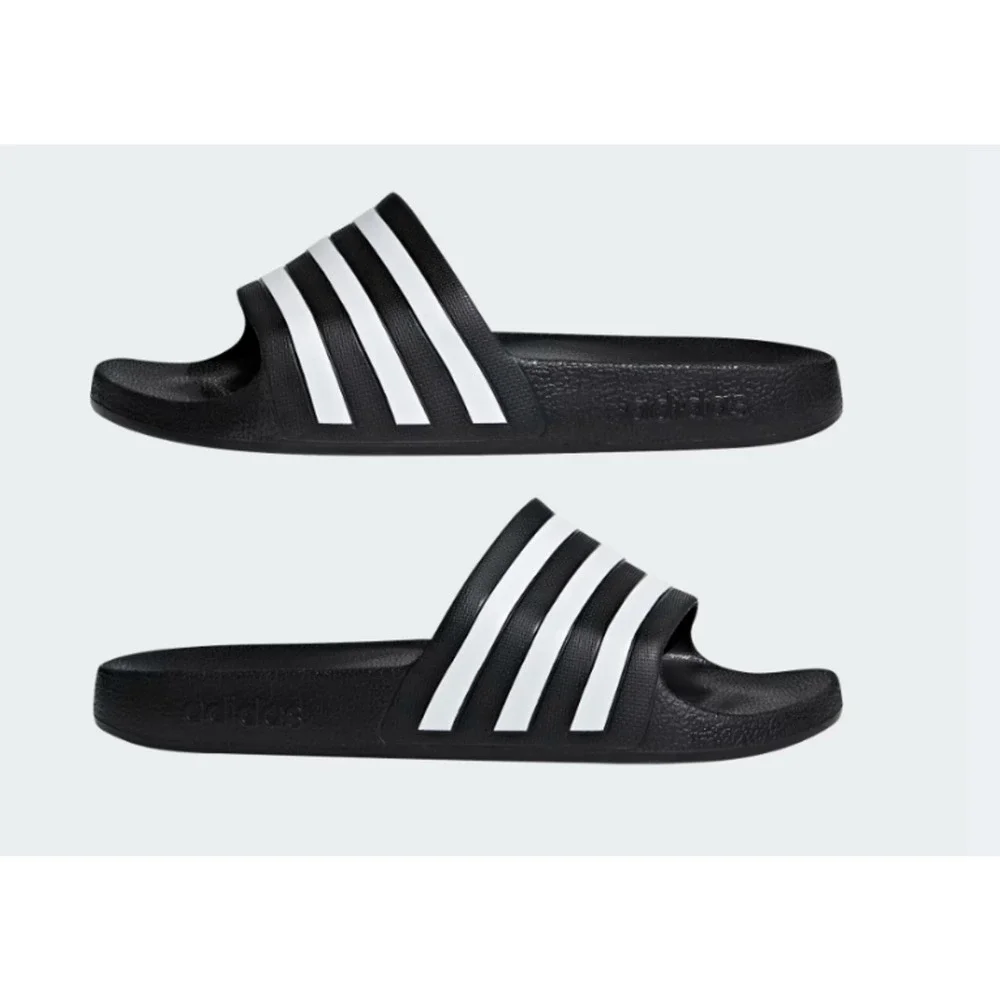 Adidas Kids  Adilette Aqua Shower Slide Sandal in Core Black/Cloud Size 10K NWT
